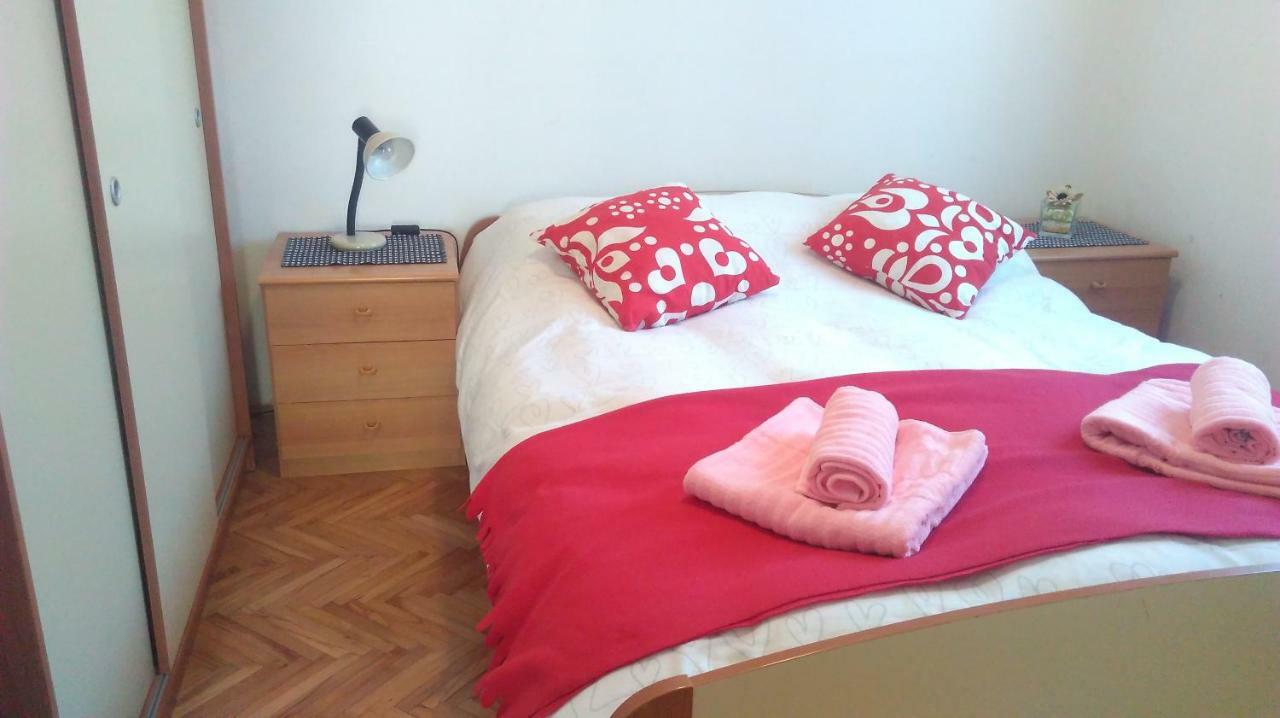 Apartment Bela Новиград Екстериор снимка